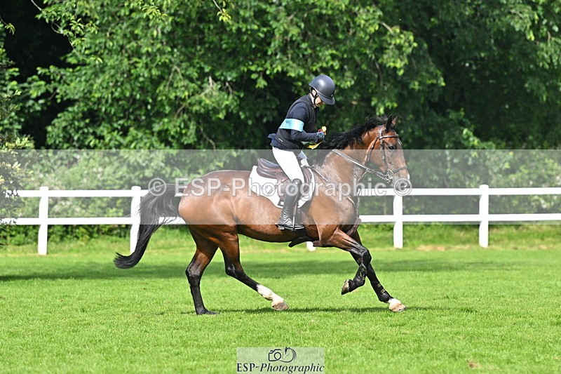 140626A-165140-00332 - Cld 46 Snr 1m 10 Grand Prix