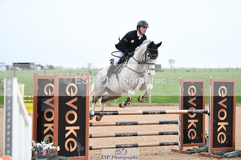 260313-101500-00875 - Cls 1 Snr 1.05m and 1.10m Open