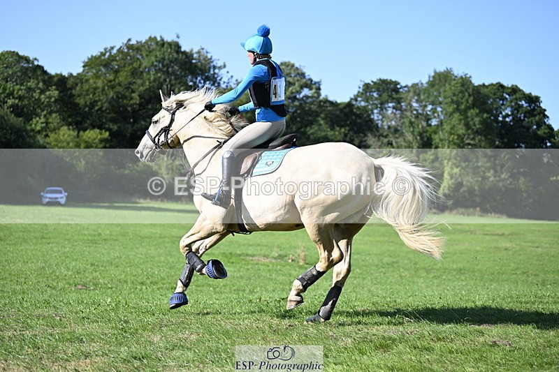 240811A-172907-07375 - 414-