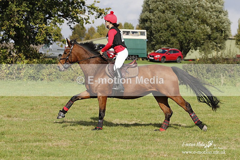  WWHT 171021 3131 - Intermediate (0.90m)  17/10/21