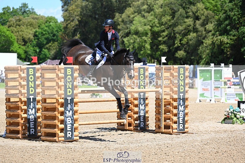 240525-122953-14917 - 401-PLOT_TWIST_B-Tom_Jackson