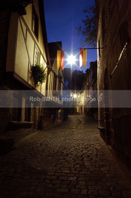 dinan - PUBLICITE