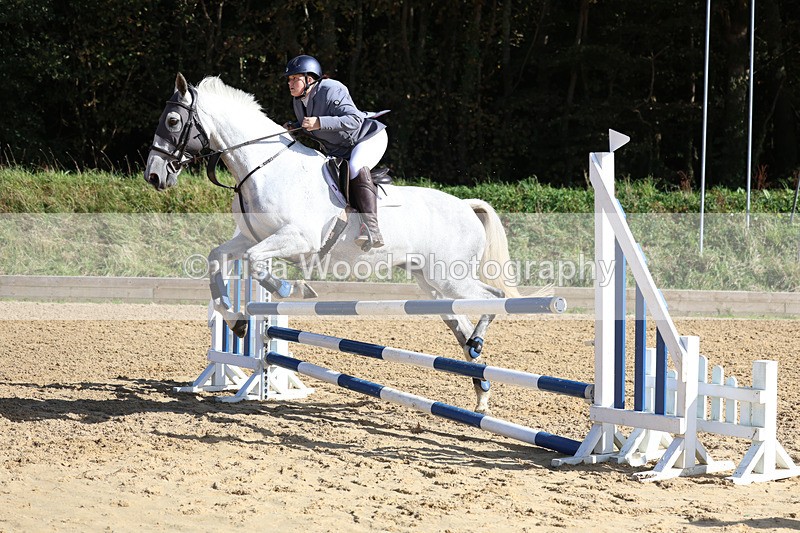 3E7A5170 - Class 9: 80cm Senior