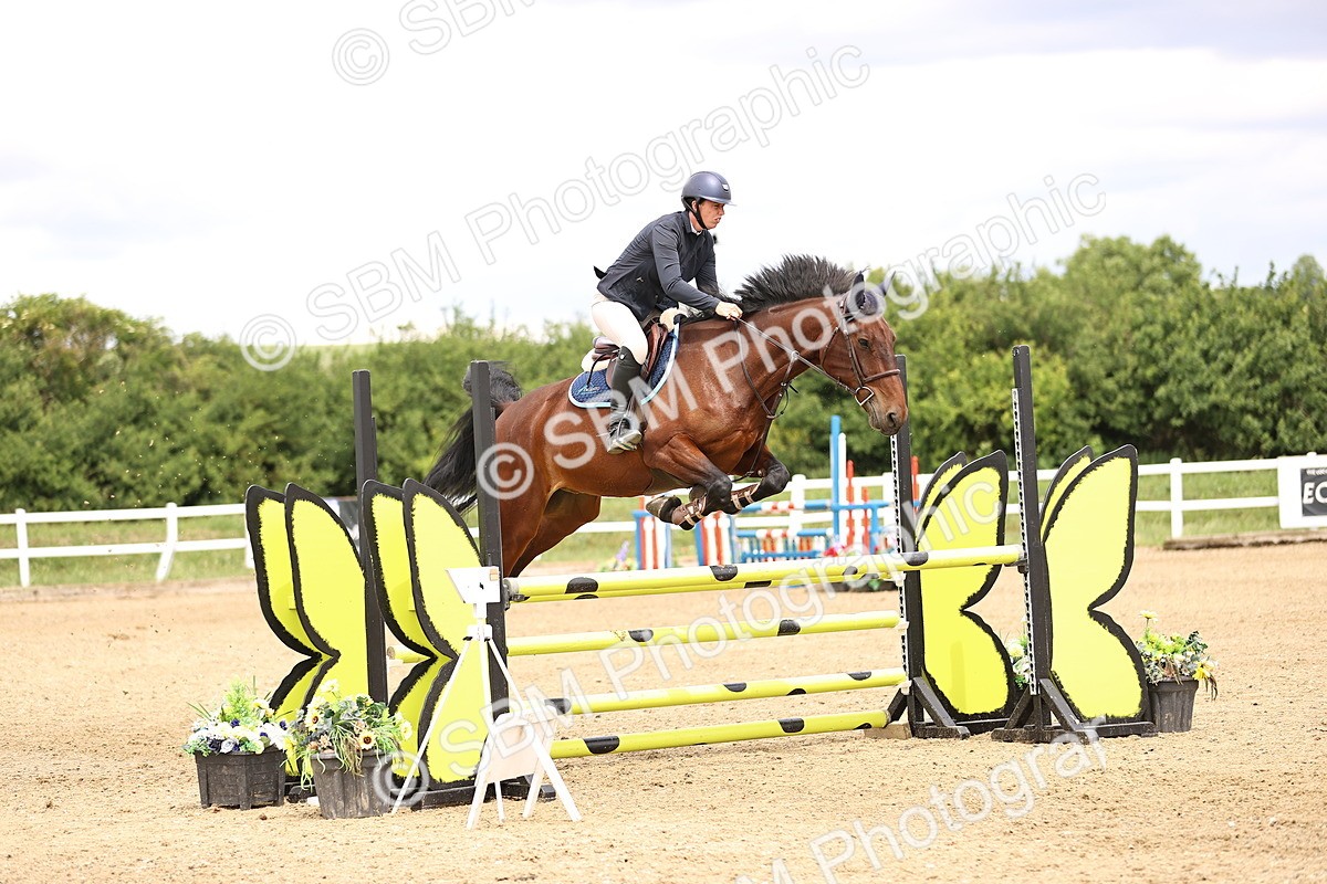 SBM_007332 - Class 18 - Senior 1.05m