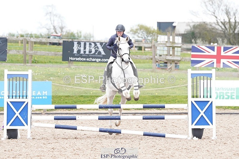 250414-133716-00958 - 80cm Round 2