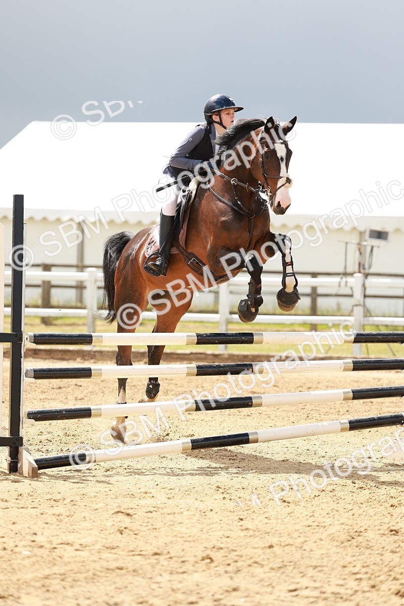 SBM_007073 - Class 2 - Senior Discovery - 1.00m Open