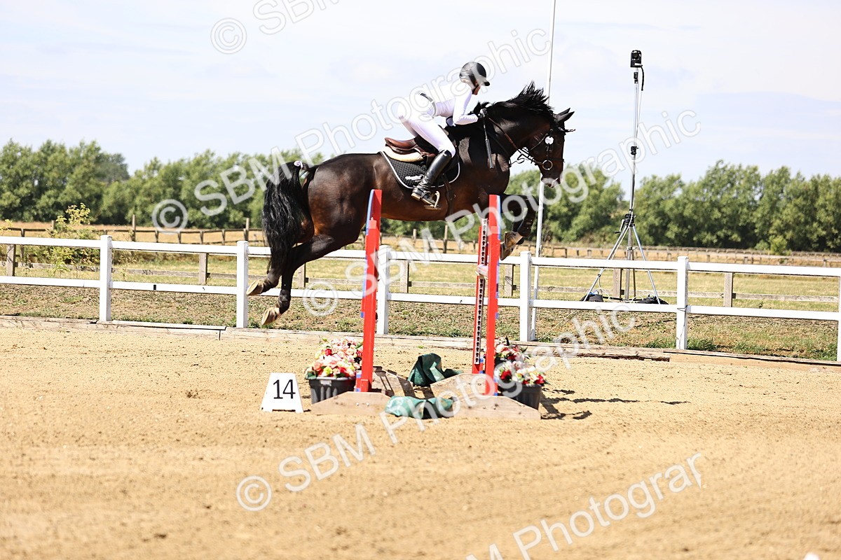 SBM_010017 - Class 9 - Senior Foxhunter - 1.20m Open