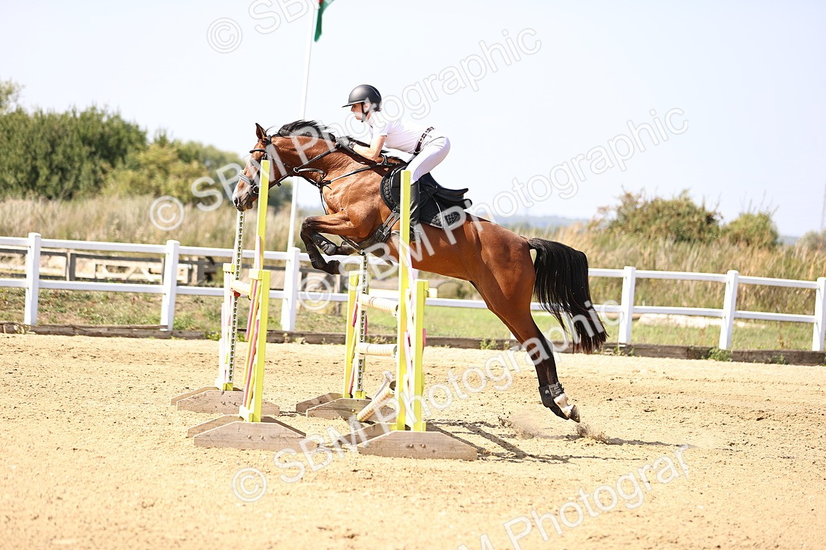 SBM_006923 - Class 13 - Senior Newcomers - 1.10m