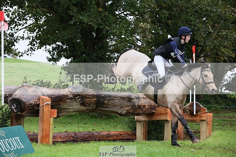 231021-111859-15724 - 661-MYSHALL.ROBBY-Poppy.Turriff-SC+XC