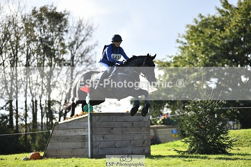 231022-143412-29037 - 343-MIDNIGHT.ROLLERCOASTER-Alison.Lidstone-XC