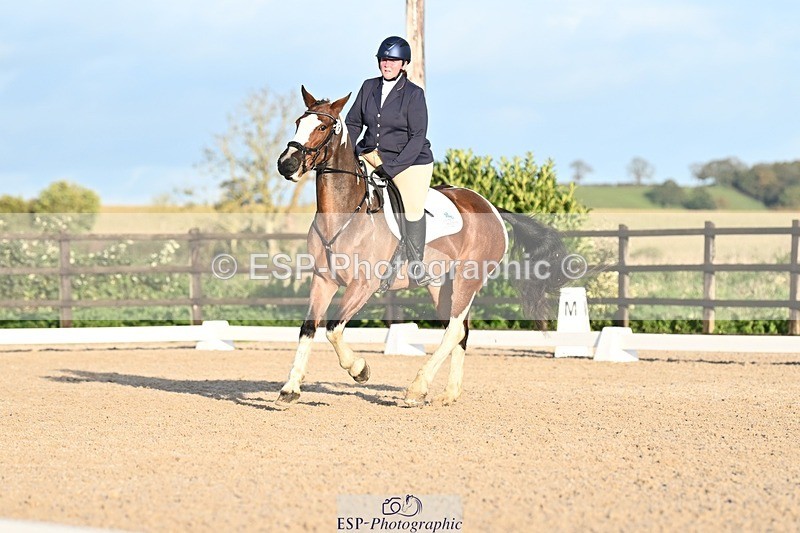 231105-152327-03795 - Cls 5 Novice 27 Start to 15.30 break