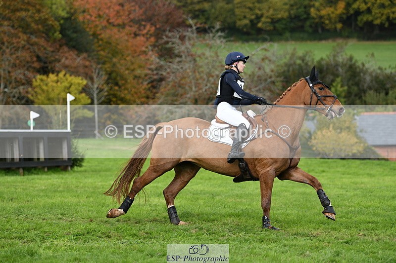 251024A-133119-12079 - B-170-Mollie.Summerland