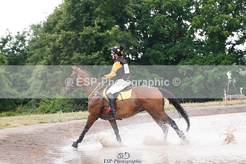 250803A-125654-13156 - M-565-Aimee.Bickley-LA.BASS