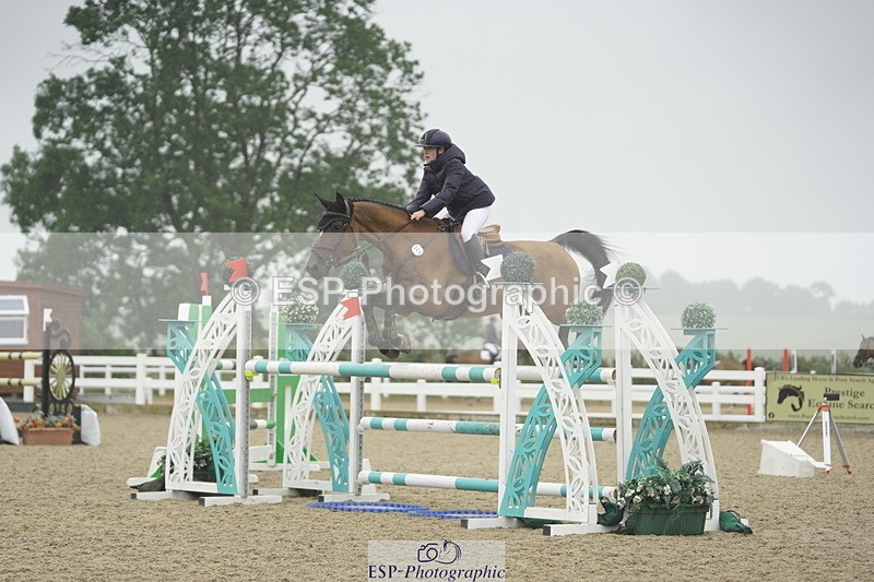 230722A-114312-08925 - Cls 19, 1 Star Silver 1.20m