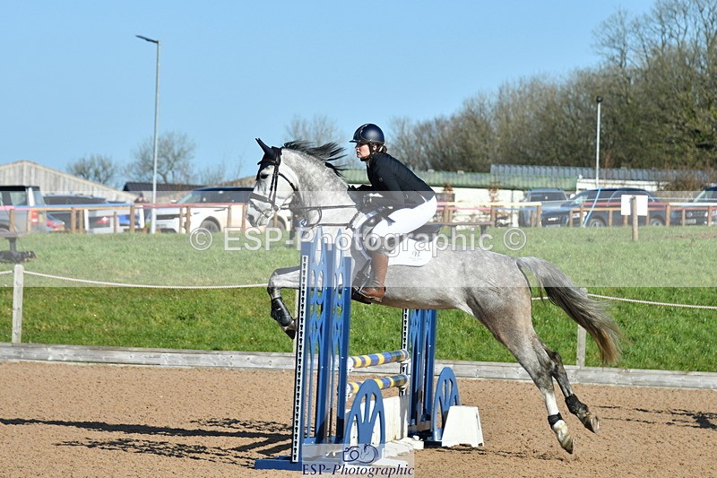 240306A-101225-00055 - Cls 1 British Novice and 90cm Open