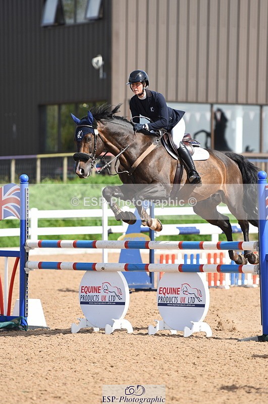 230906A-115130-00186 - Snr 1.05m Open