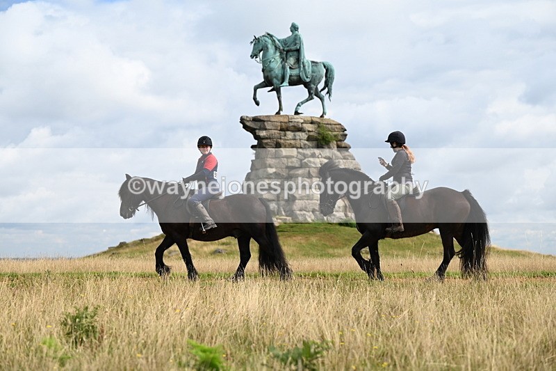 DSC_4120 - Time at Statue 09:50 to 11:09