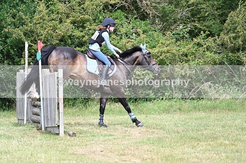 WJ7_5080 - 60cm XC Time 10:17 to 10:49