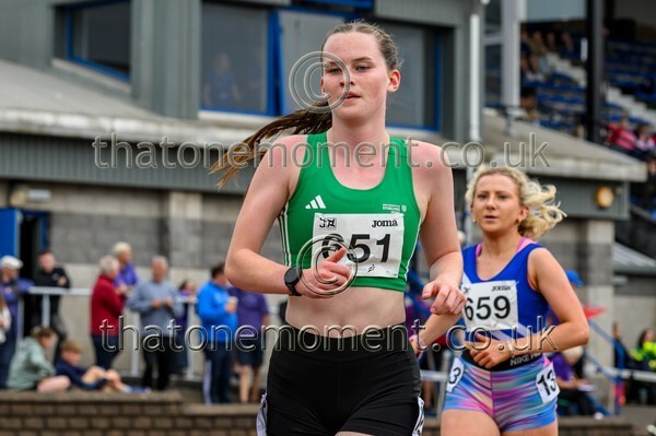 Sen25SAT-914375 - Track Female Set Two