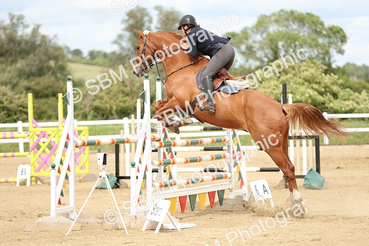 SBM_001318 - Class 5 - Senior Foxhunter - 1.20m