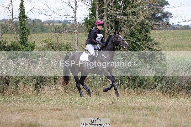 250802A-144233-05092 - F-251-Lizzie.Luxton-SHANNONDALE.LUIGI