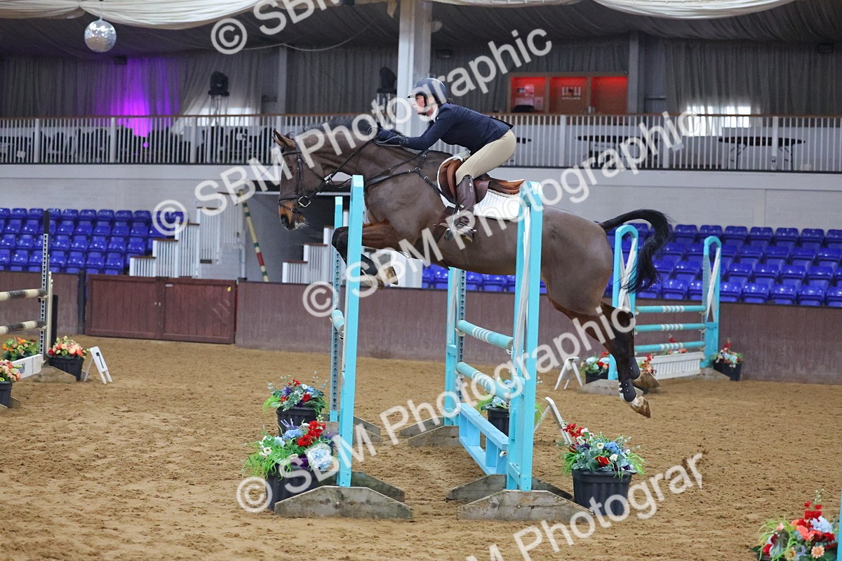 SBM_008940 - Class 22  - Senior Newcomers/ 1.10m Open - First Round (1.10m)