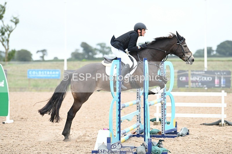 250807-111947-00590 - 90cm Round 1