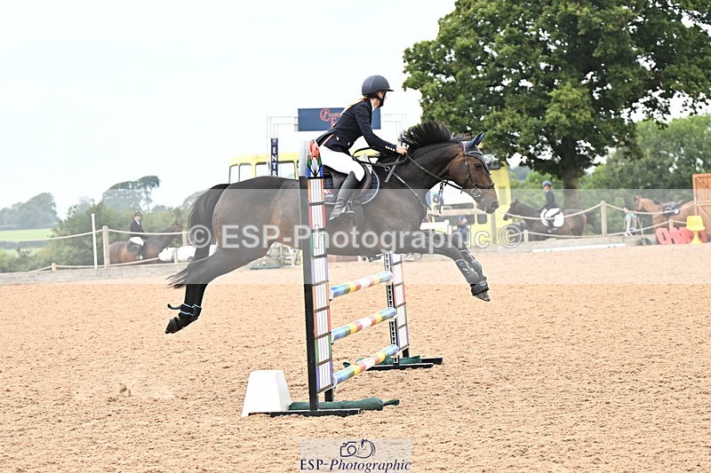 240828A-124710-00456 - Cls 3 Snr 1.05m Open