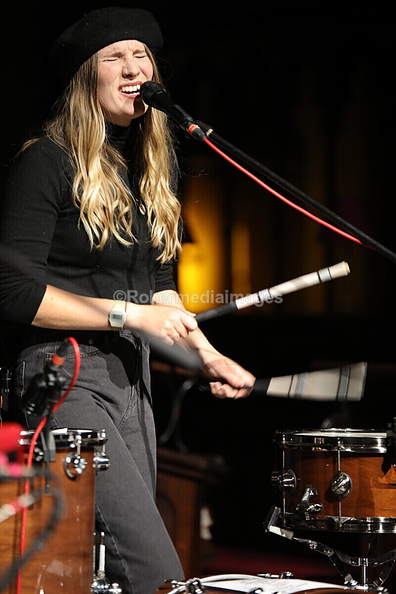 FOLK N BLUES-733 - FOLK and BLUES SEPT 2022