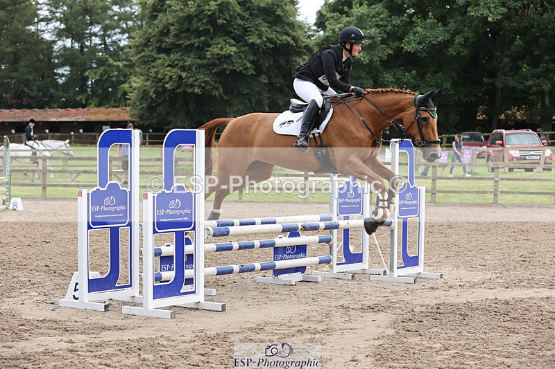 240804-152546-16478 - 620-Alana_Shapland-FOREVER_AUTUMN_DS