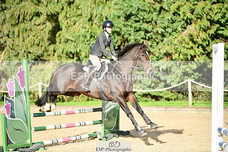 251004A-163308-02110 - Classes 10 & 11 80cm