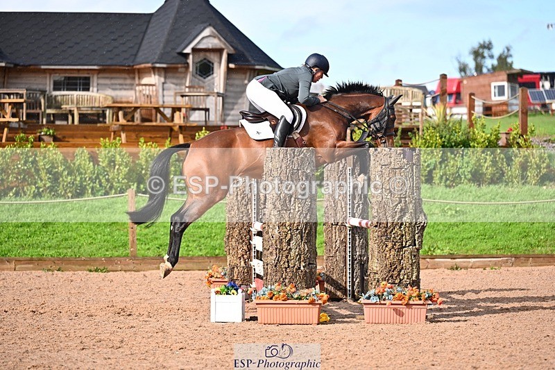 250912-161315-05386 - Cls 13 Snr 1.05m and 1.10m