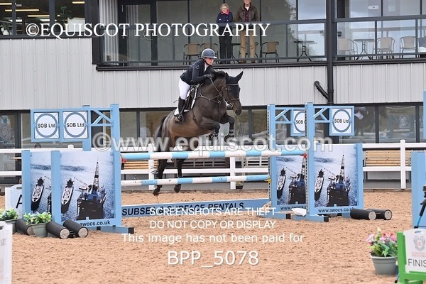 BPP_5078 - CLASS 7 THURS Redpost Equestrian Senior Foxhunter/1.20m Open