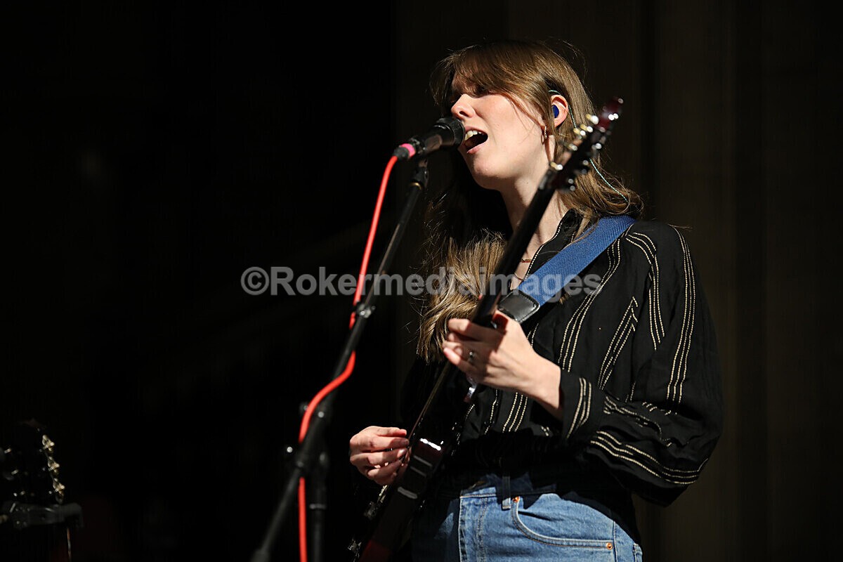 FOLK N BLUES-719 - FOLK and BLUES SEPT 2022