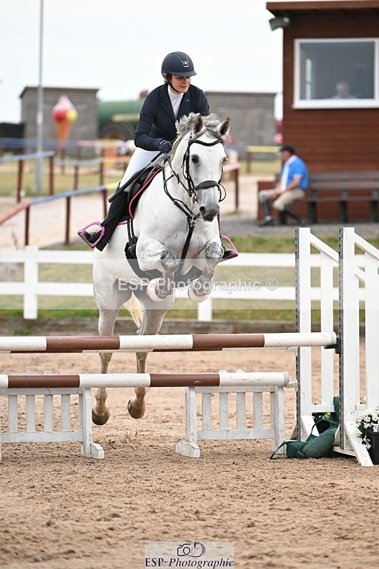 250727-093050-08834 - Cls 31 British Novice and 90cm