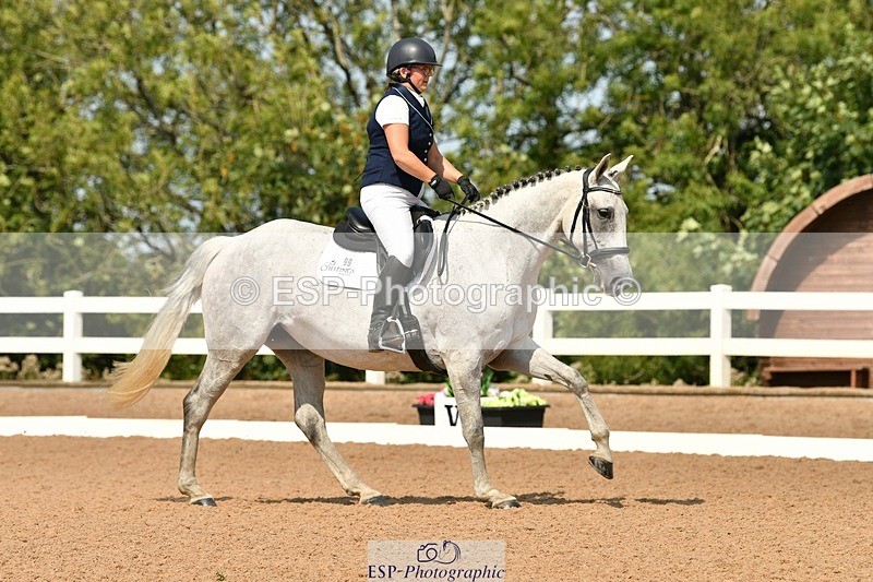 250817-120844-08788 - 099-Essie.BarkerBloody.Nora