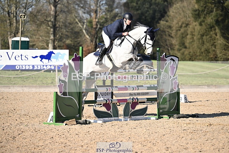 260321A-152907-01128 - 6 Foxhunter 1m 20 Open