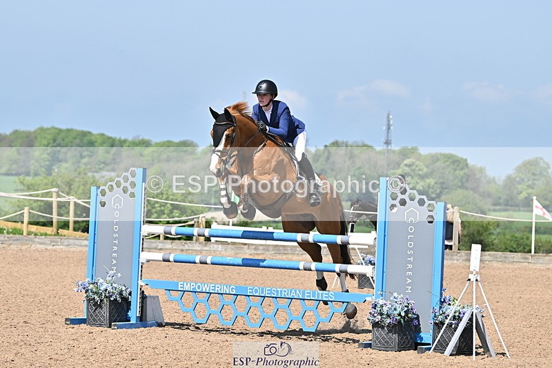 240509A-110917-01052 - Cls 9 Snr 1.20m Open