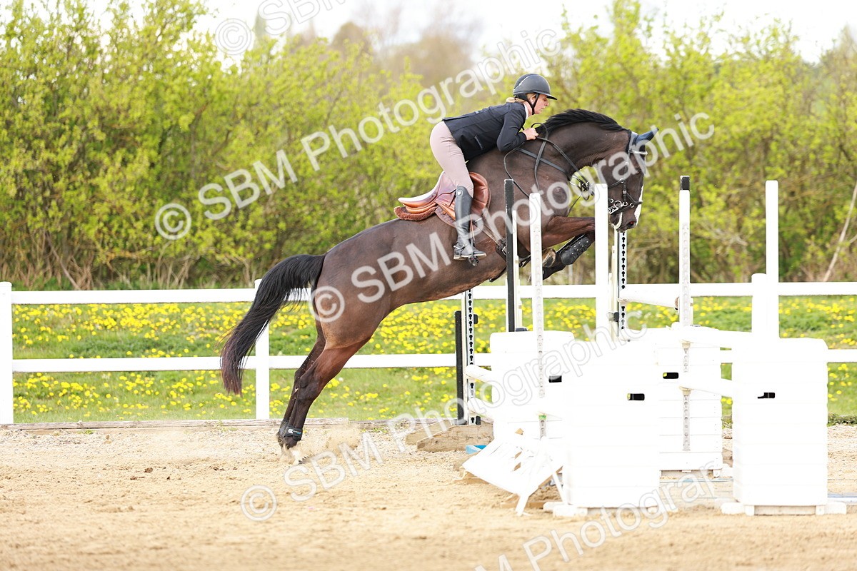 SBM_002646 - Class 5 - Senior Foxhunter - 1.20m