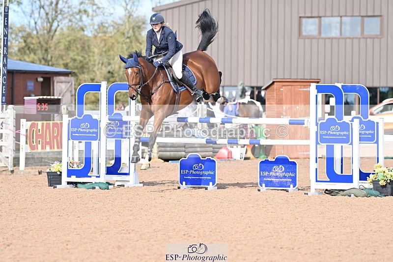 231015A-124754-08001 - Cls 30 Foxhunter & 1.20m Open