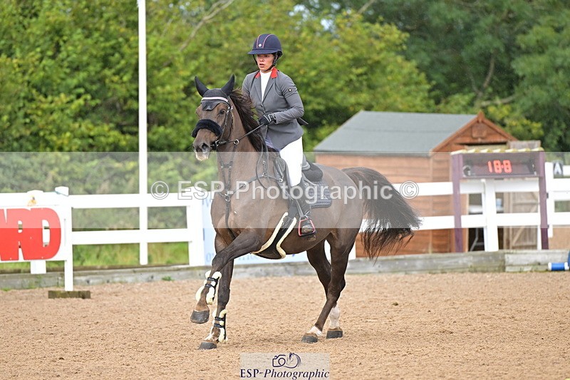 240912A-110731-01098 - Cls 9 Snr Discovery and 1m Open