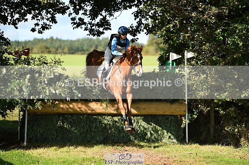 231022-124124-28312 - 309-CROSSTOWN.FINTANS.LAST-Catherine.Burrell-XC