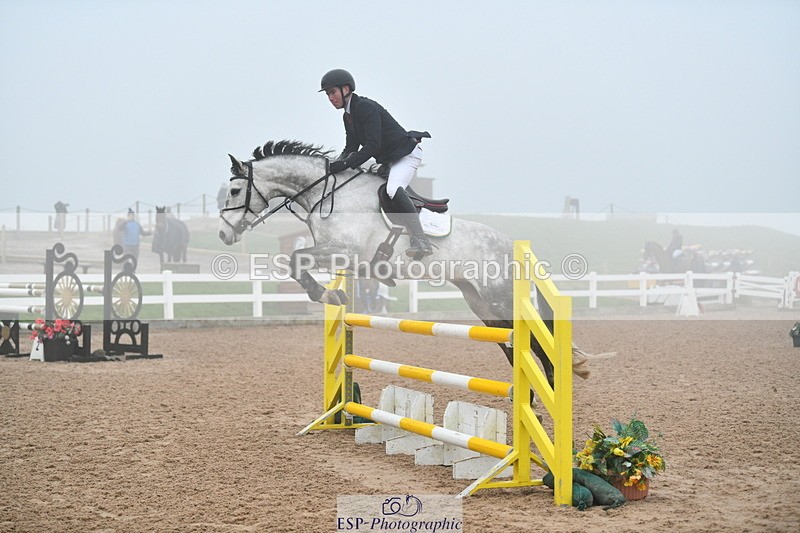 240316A-144040-04166 - Cls 23 1.05m National Amateur Quali