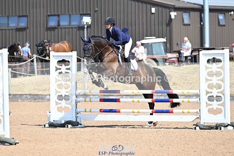 260722-102930-00162 - Cls 2 Brit Nov + 90cm Open