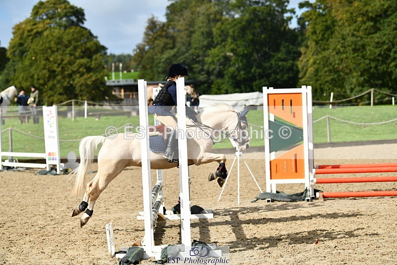 251004A-130538-01132 - Classes 6 & 7 60cm