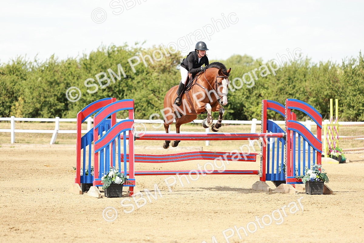 SBM_007847 - Class 4 - Senior Foxhunter - 1.20m Open