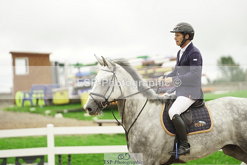 230728A-100458-00238 - Cls 7 British Novice & 90cm Open