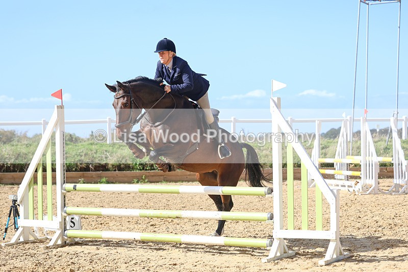 3E7A5079 - Class 9: 80cm Senior