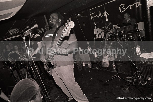 16 - Friends-&-Family @ the-roadhouse 23.03.02