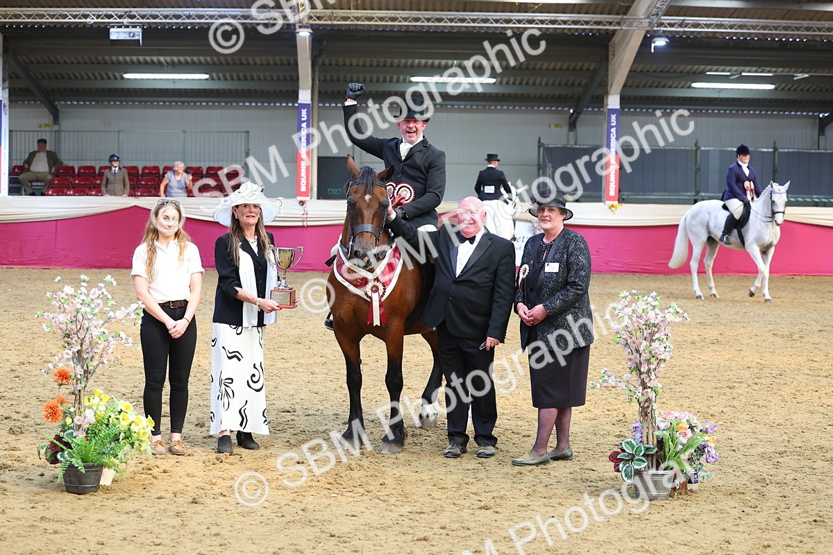 SBM_24681 - Class 906 - Supreme Final - Ridden Pre Vet